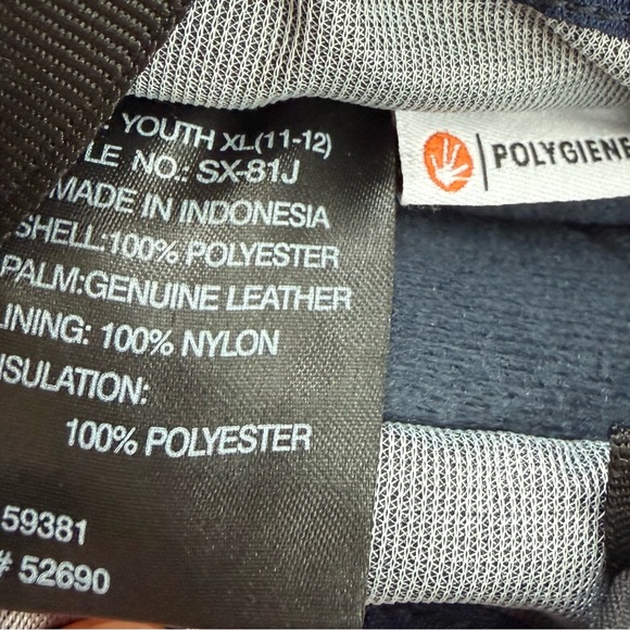 Swany Black Kids Mittens - Picture 3 of 3